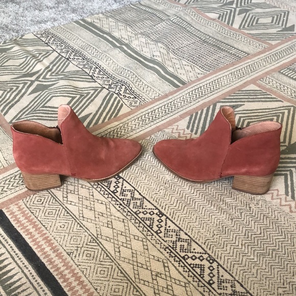 Anthropologie Liendo by Seychelles Booties - Picture 10 of 10